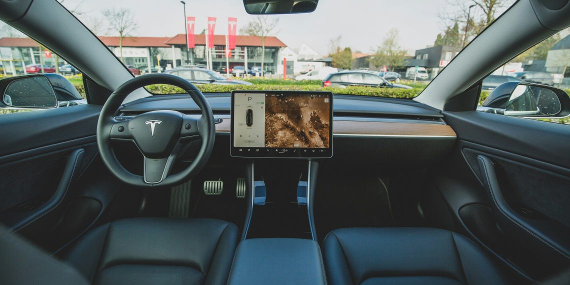 Le Cybertruck de Tesla : Est-ce le futur de l'automobile ? - plare. Le Cybertruck de Tesla Est ce le futur de lautomobile - plare.