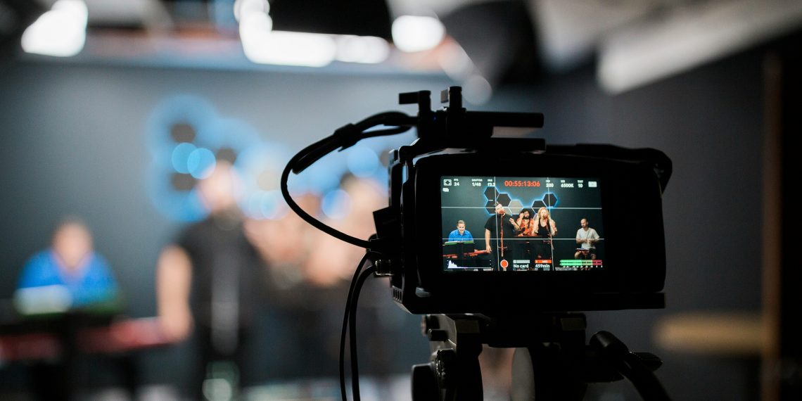 découvrez nos services de streaming pour profiter de vos contenus préférés en ligne, où que vous soyez, et à tout moment.