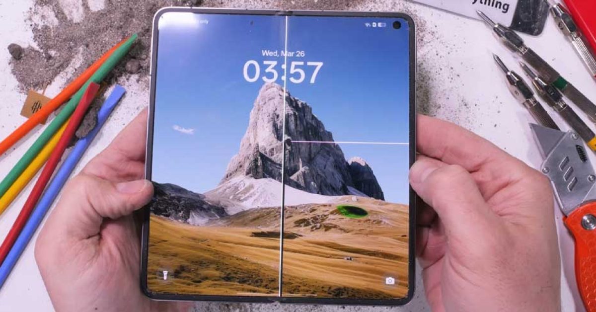 La résistance du Oppo Find N5 mise à l'épreuve : être mince n'est pas un atout