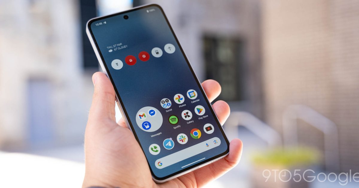 Nothing Phone (3) opte pour le Snapdragon 8s Gen 4 et abandonne l'Elite : performances promises et spécifications ambitieuses