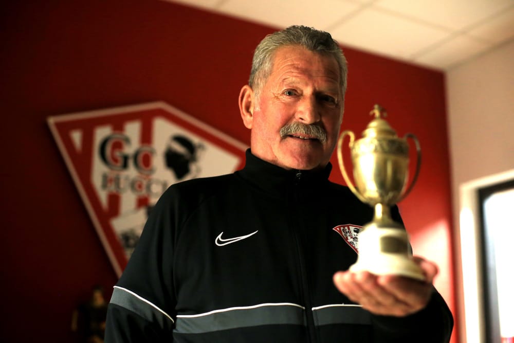 découvrez l'univers fascinant des légendes du club de football as nancy. plongez dans l'histoire riche et les moments mémorables qui ont marqué le parcours de cette équipe emblématique, ses joueurs légendaires et son impact sur la culture locale.