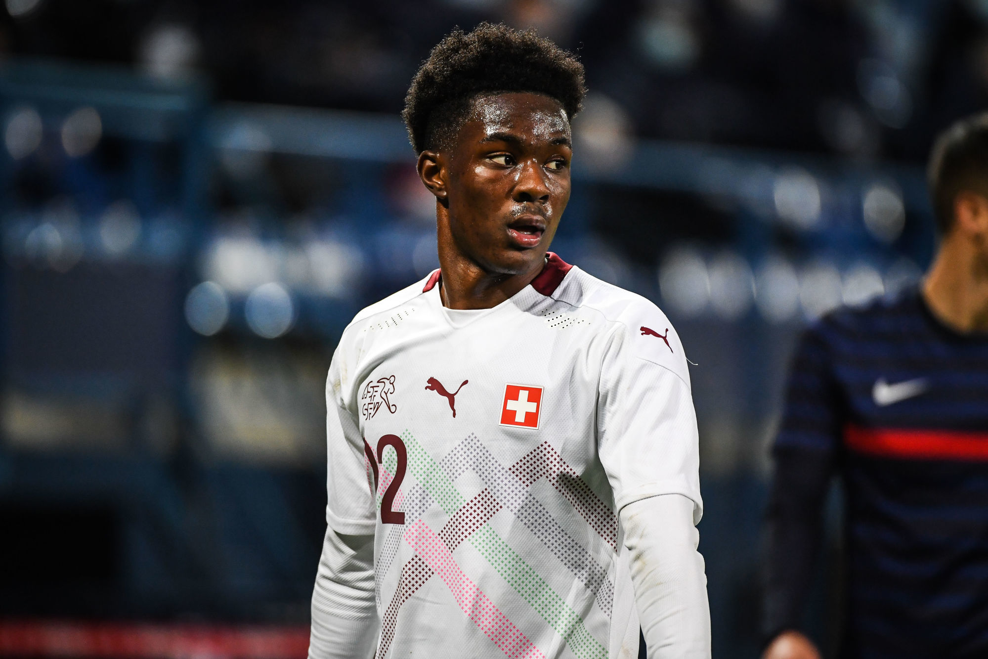 découvrez les meilleurs footballeurs suisses qui ont marqué l'histoire du football. explorez leurs parcours impressionnants, leurs clubs, et leurs performances internationales qui font la fierté de la suisse.