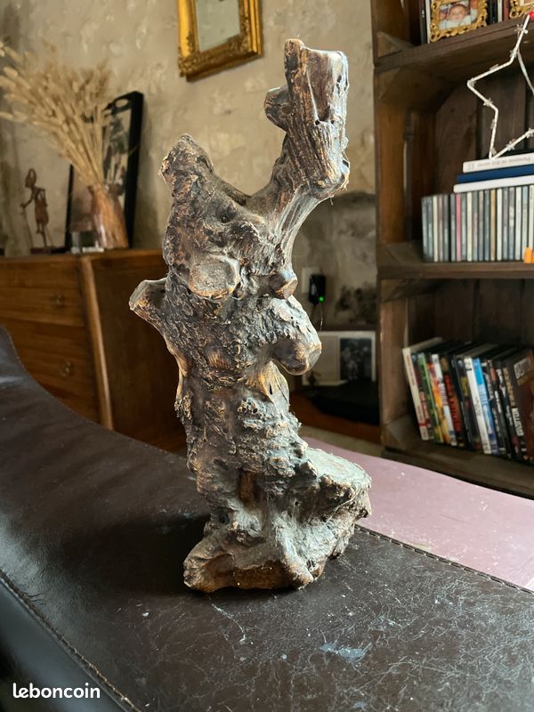 découvrez notre objet bibliothèque féerique, un essentiel pour tous les amoureux de la magie et des livres. transformez votre espace de lecture en un royaume enchanteur avec cet accessoire unique, alliant fonctionnalité et esthétique féerique.