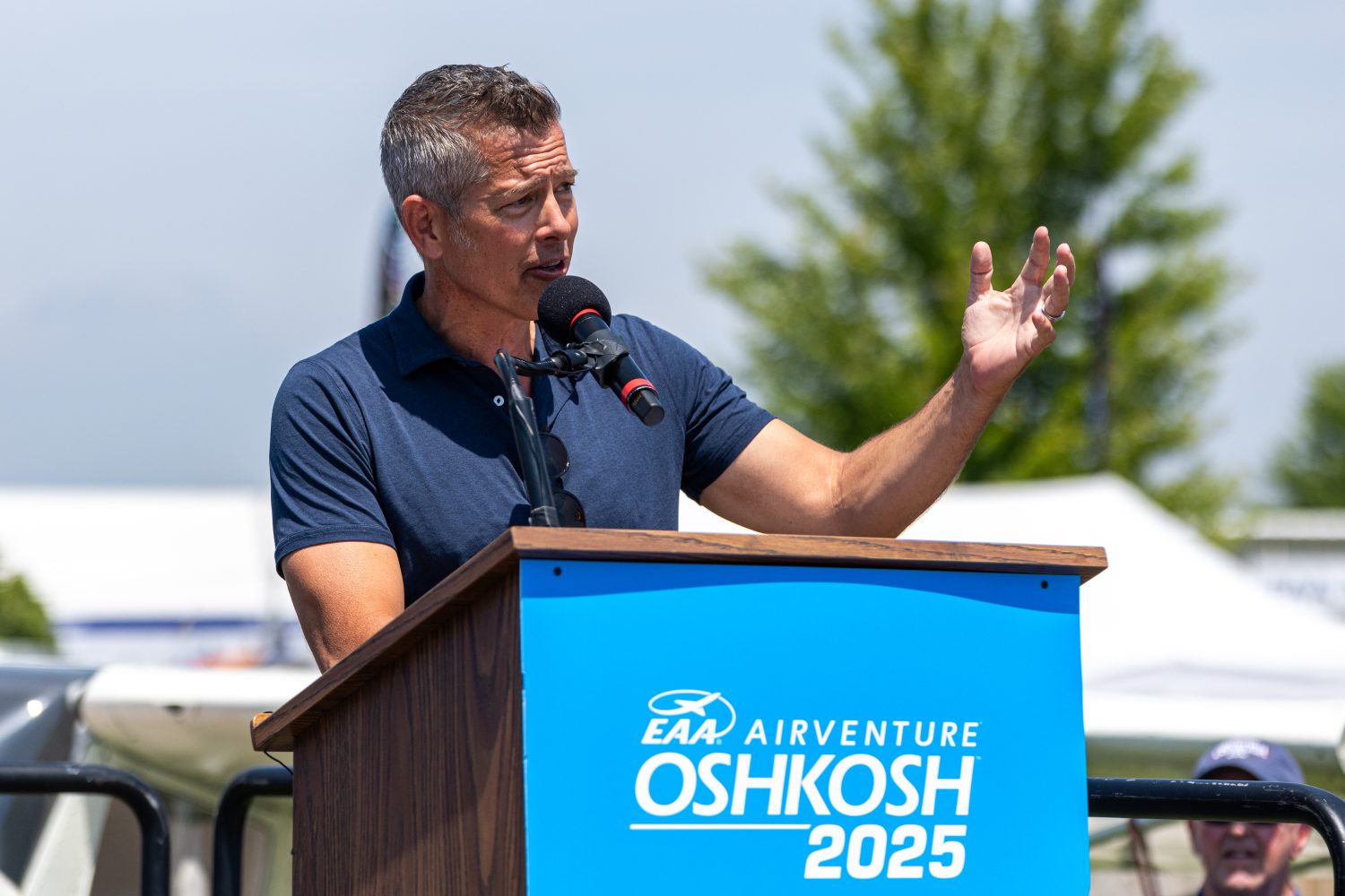 "Comprendre la mission de NASA : un enjeu souligné par le secrétaire aux Transports Sean Duffy"