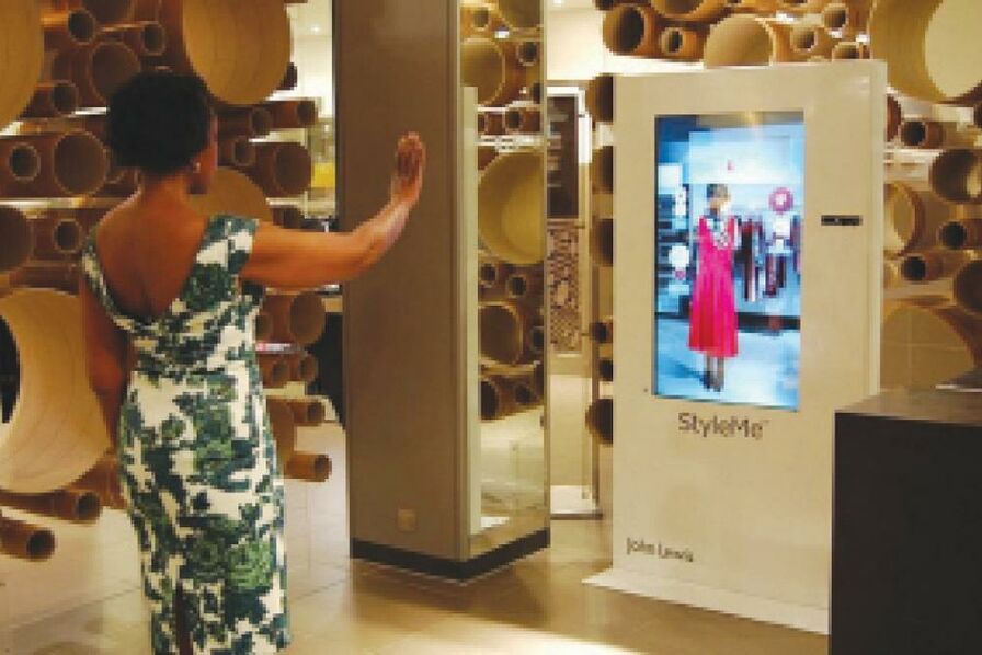 découvrez notre cabine d'essayage virtuelle, une expérience innovante qui vous permet d'essayer des vêtements depuis chez vous. profitez d'une technologie avancée pour visualiser vos looks en temps réel et faire des choix de mode éclairés.