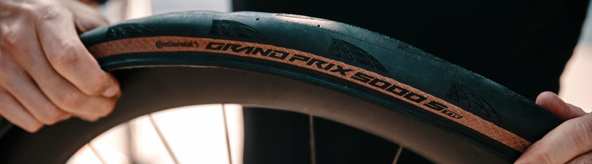 découvrez notre sélection des meilleurs sites pour acheter des pneus en belgique en 2025. trouvez des comparatifs, des avis et des conseils pour choisir efficacement vos pneumatiques. économisez du temps et de l'argent tout en assurant votre sécurité sur la route.