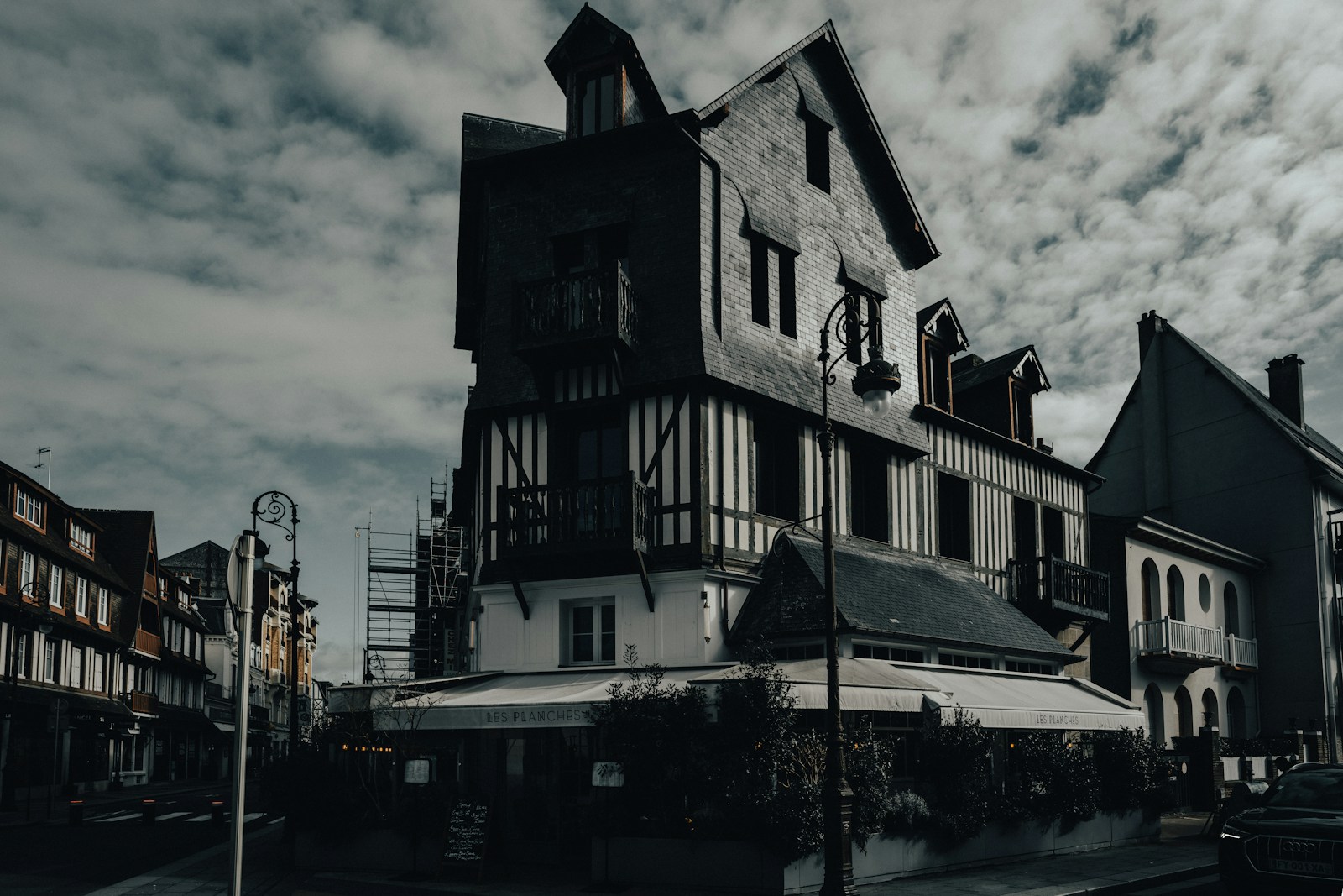 A black and white photo of a large building