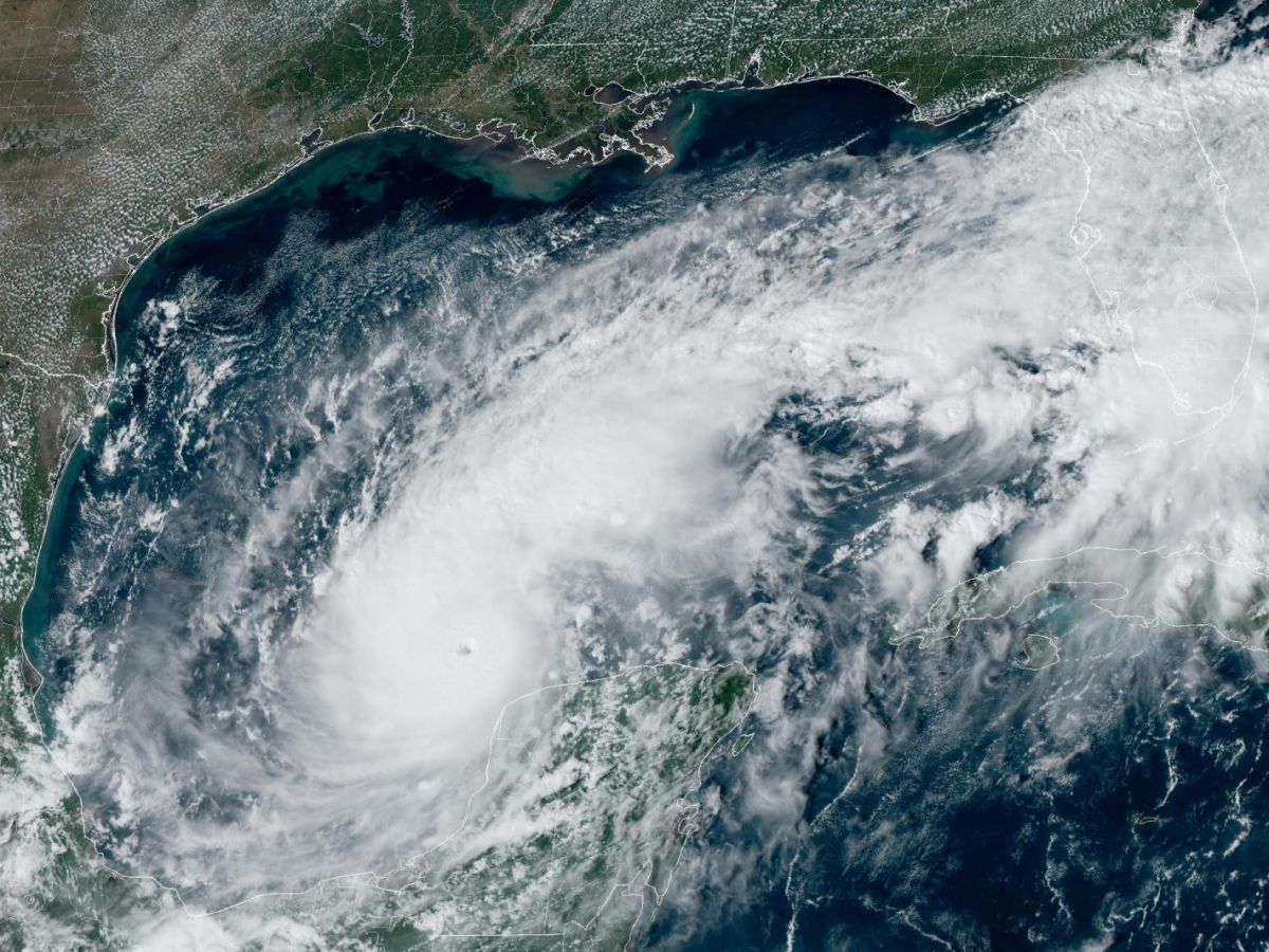 découvrez comment google utilise l'intelligence artificielle pour prédire les ouragans avec une précision accrue, améliorant ainsi la prévention et la sécurité.