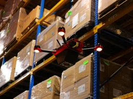 Drones dans les entrepôts : la révolution qui remplace les inventaires traditionnels