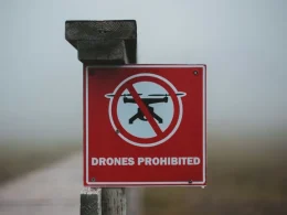 Florida man condamné à 81 ans de prison pour contrebande illégale de drones : un coup dur pour la sécurité aérienne