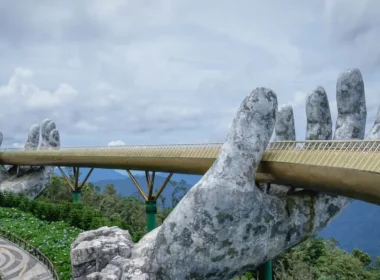 Touristes et drones : 83 vols perturbés, tensions militaires en hausse au Vietnam