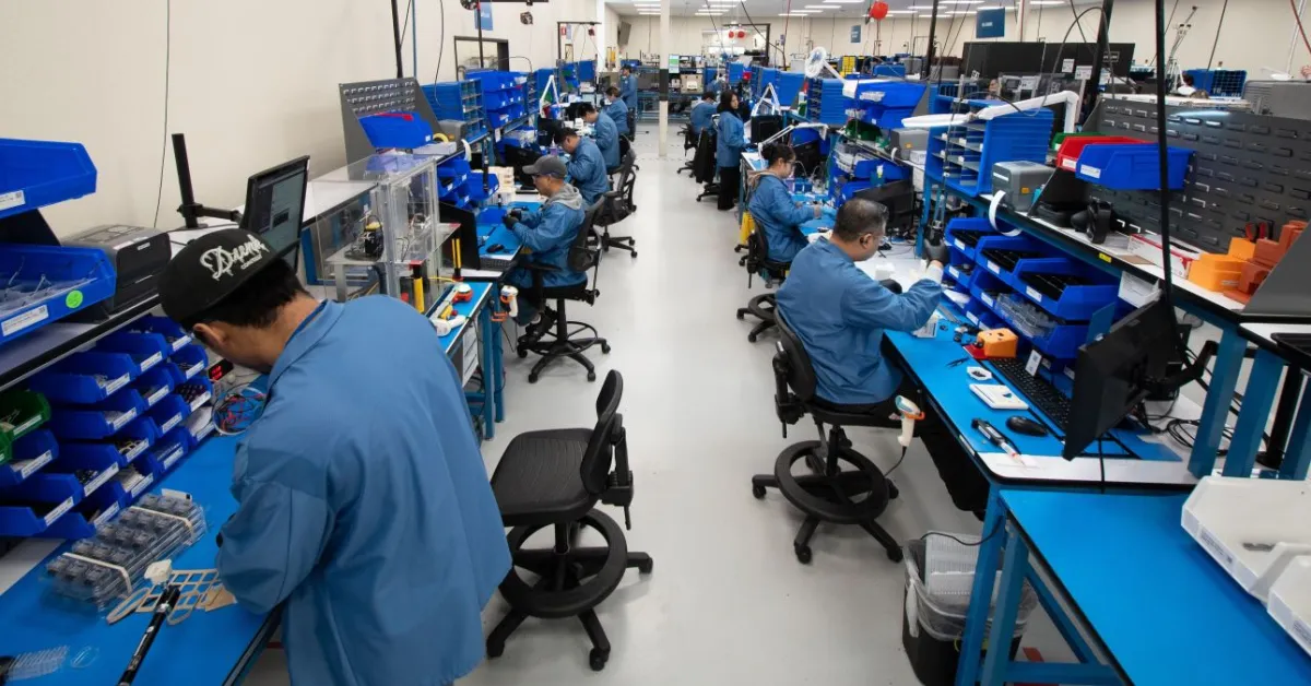 Us army finalise un contrat record pour son drone le plus rapide