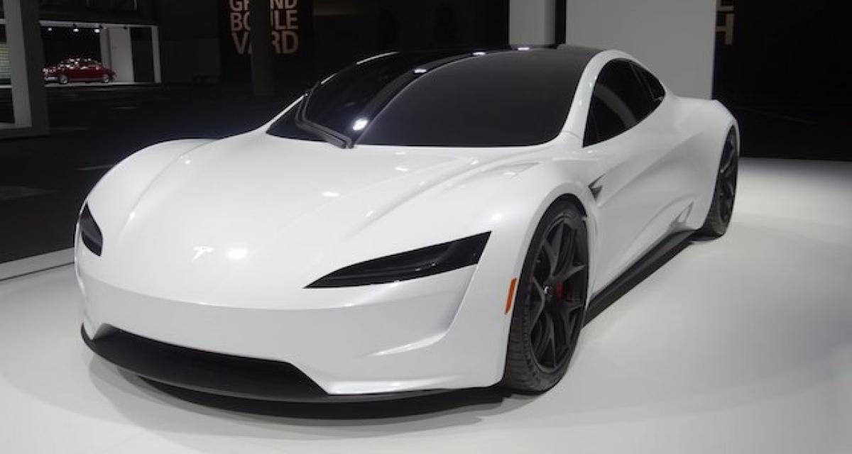 découvrez le brevet innovant du tesla roadster mettant en avant des sièges avant repensés pour un confort et une ergonomie améliorés.