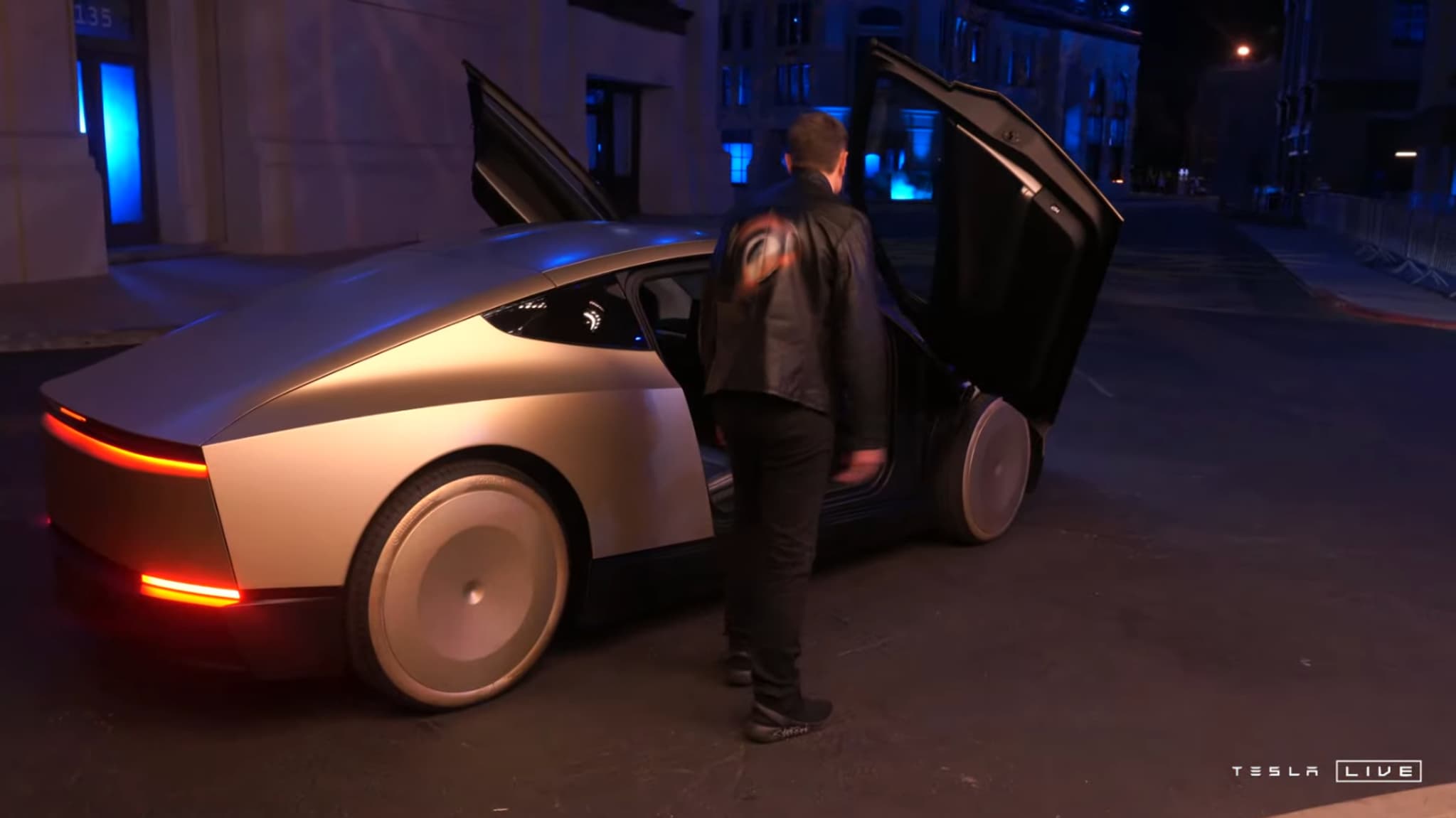 découvrez l'intérieur étonnant du cybercab tesla, fusion parfaite entre technologie avancée et design innovant pour une expérience unique.