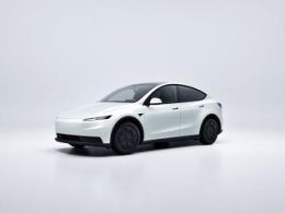 tesla annonce l'arrêt de la production des modèles s et x, marquant un tournant dans sa stratégie automobile.