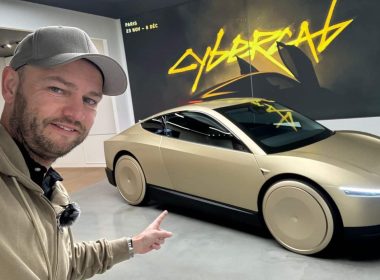 découvrez la tesla cybercab, une innovation alliant fonctionnalité essentielle et design discret pour une expérience de conduite unique.