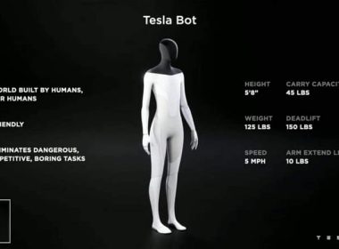 découvrez comment tesla entre en lice pour le développement d'une intelligence artificielle générale humanoïde, révolutionnant ainsi le futur de la robotique et de la technologie.
