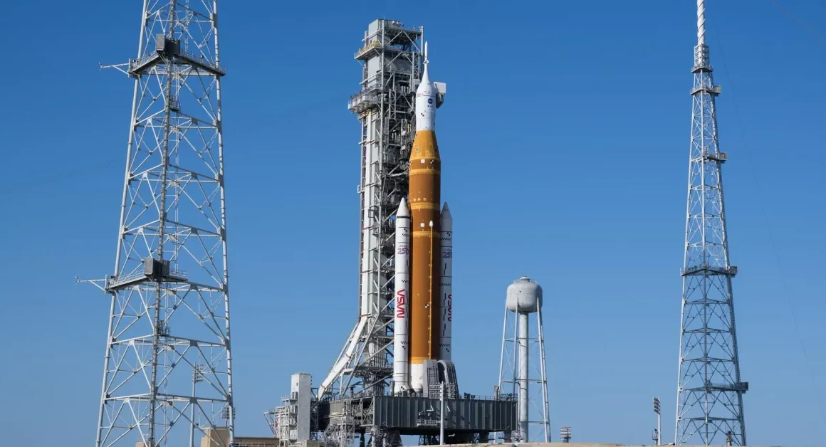 Regardez le lancement de la fusée Artemis 2 de la NASA en streaming en direct