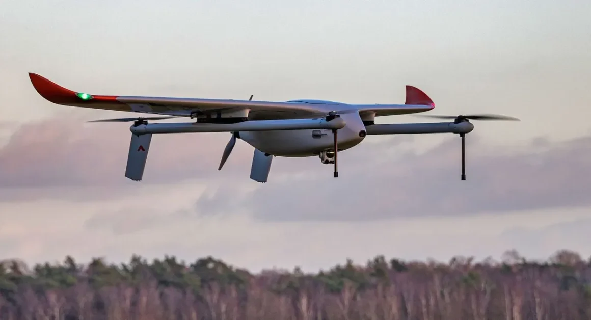 Avy s'implante au Royaume-Uni grâce à un partenariat stratégique avec Coptrz dans le domaine des drones professionnels