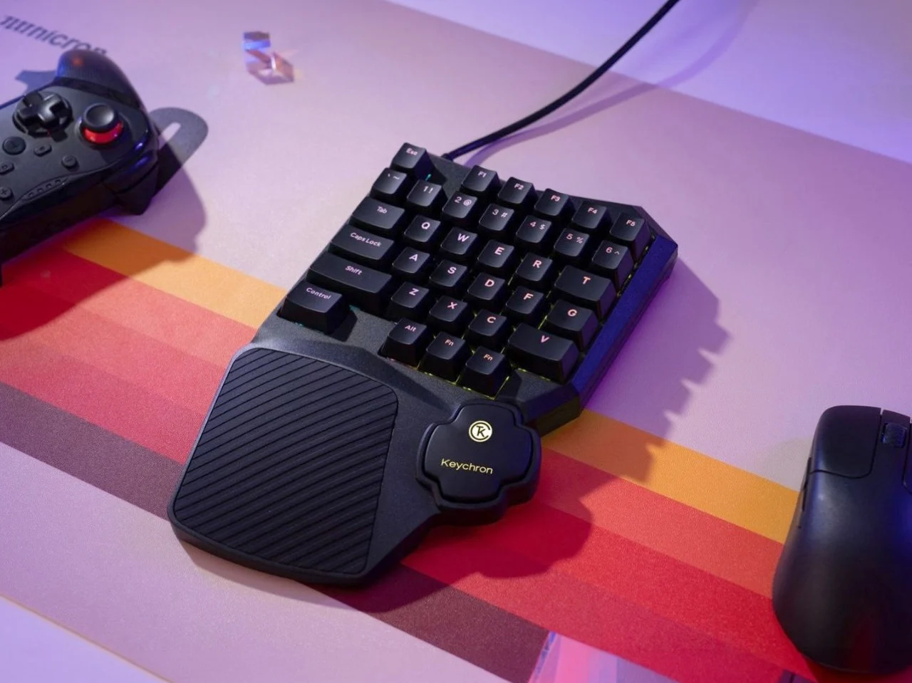 Keychron Révolutionne le Gaming : Découvrez Comment un Clavier Coupé en Deux Est Devenu le Périphérique Parfait à Seulement 60$ !