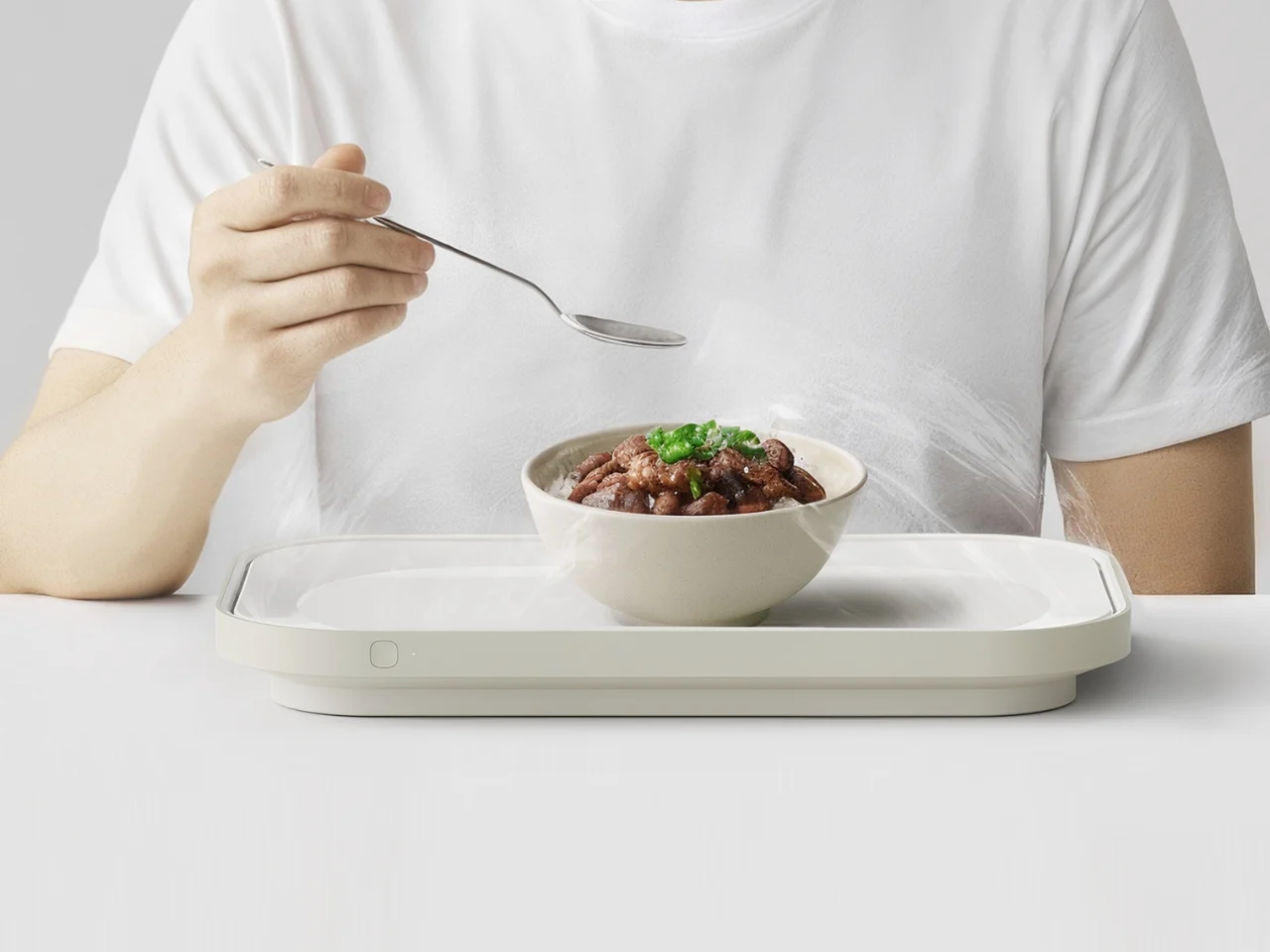 Découvrez le Plateau Magique Qui Transforme Vos Repas au Lit !