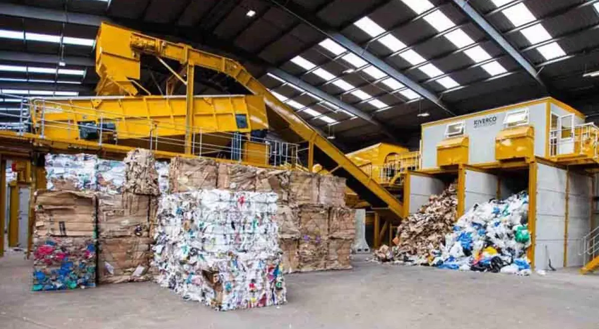 Residuos peligrosos en materias primas: impacto y soluciones para la industria