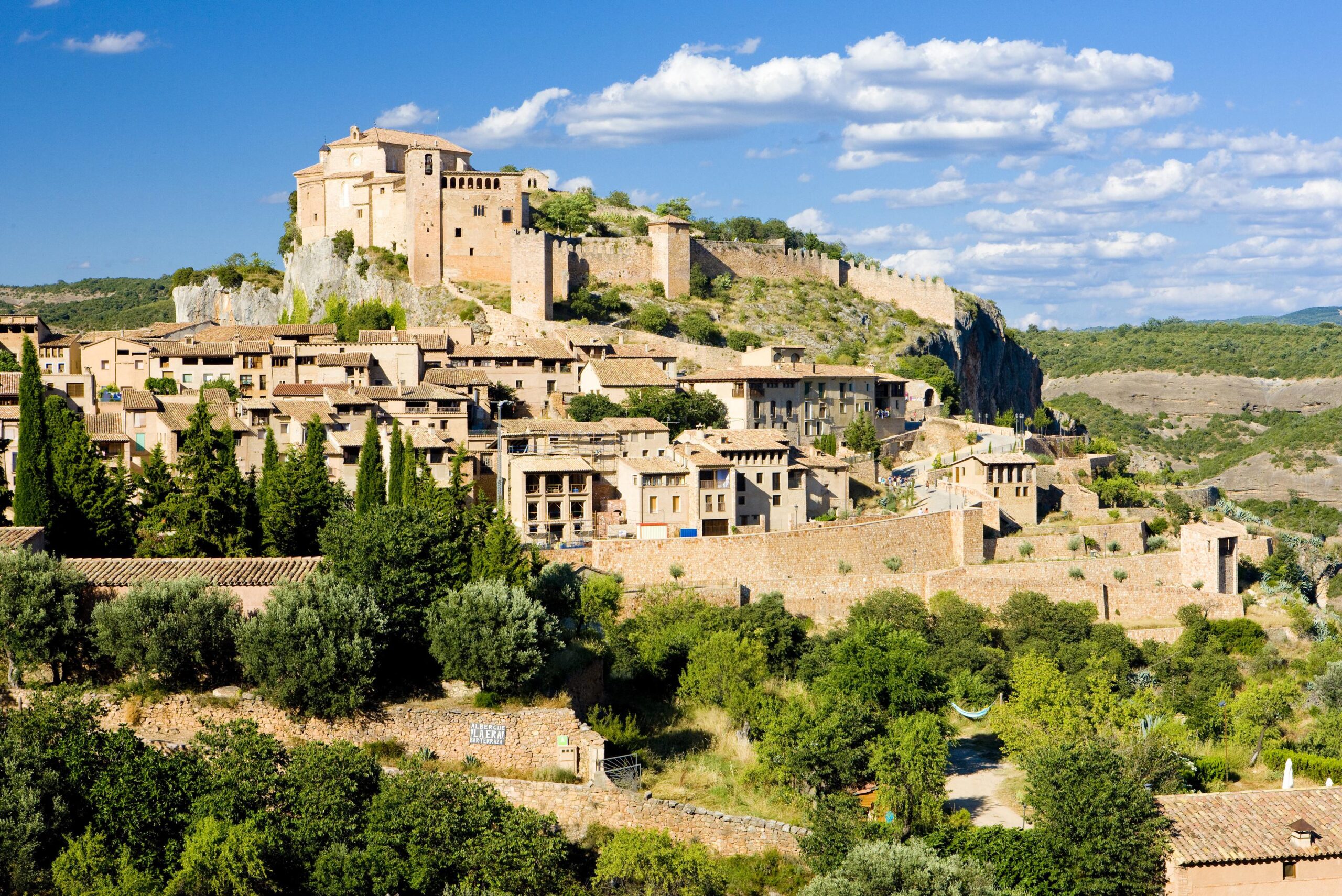 3 pueblos bonitos cerca de Alquézar para una escapada rural con encanto en la Sierra de Guara
