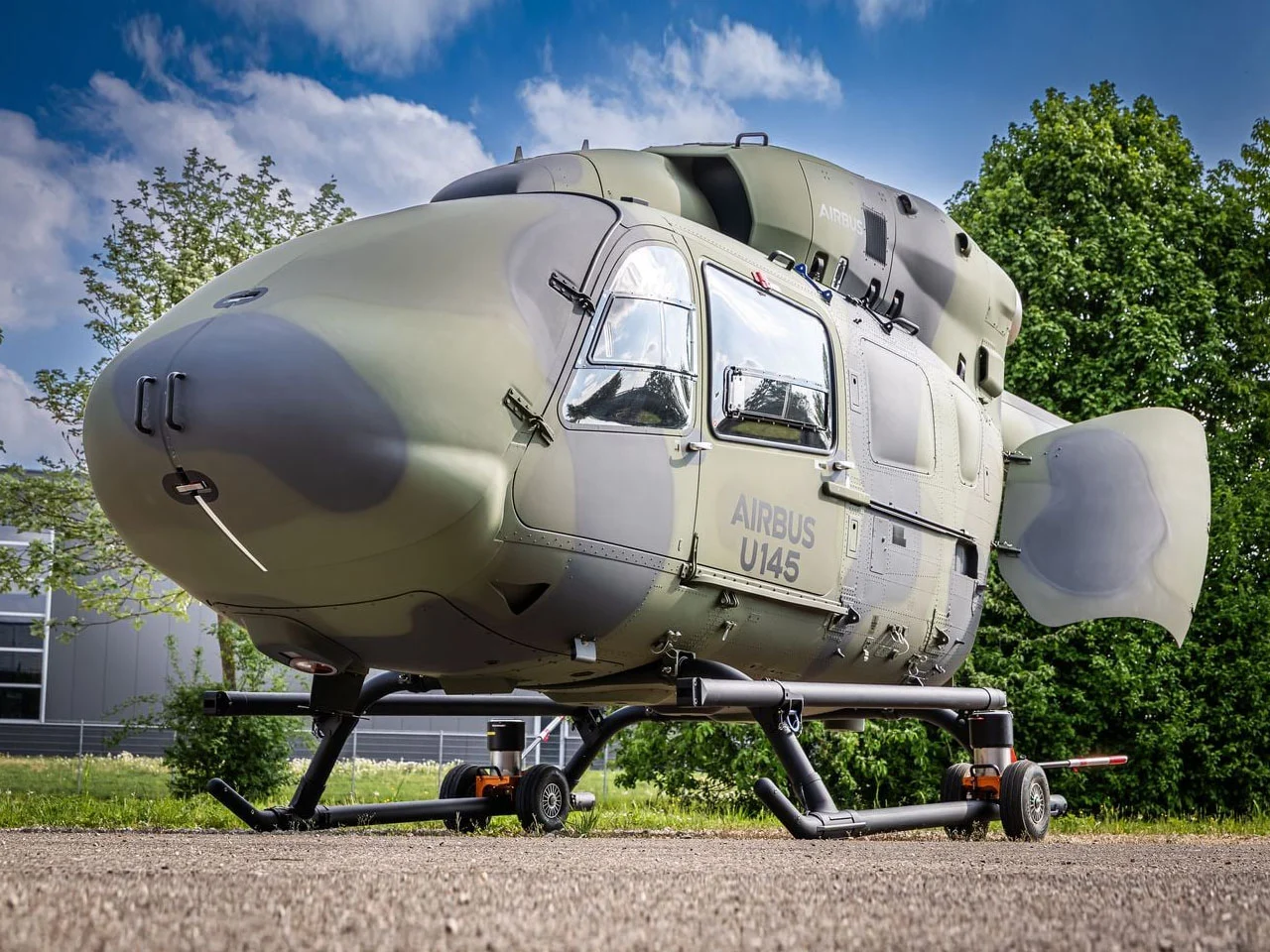 Airbus transforme l’hélicoptère H145 en aéronef bimoteur entièrement autonome: une avancée majeure de l’aviation intelligente - plare. Airbus transforme l’hélicoptère H145 en aéronef bimoteur entièrement autonome: une avancée majeure de l’aviation intelligente