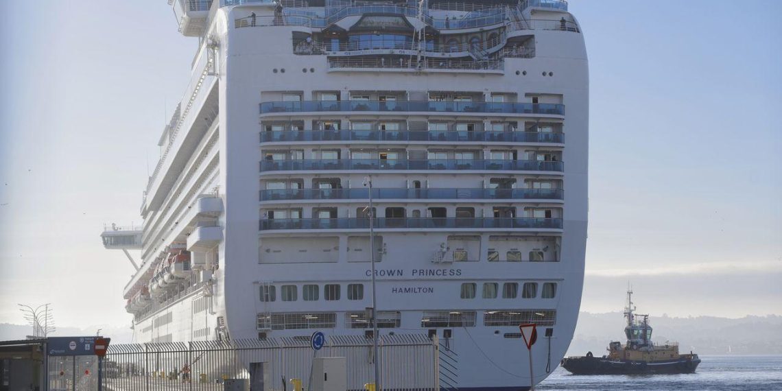 El Viking Mira révolutionne les ports espagnols lors de sa croisière inaugurale vers l’Islande