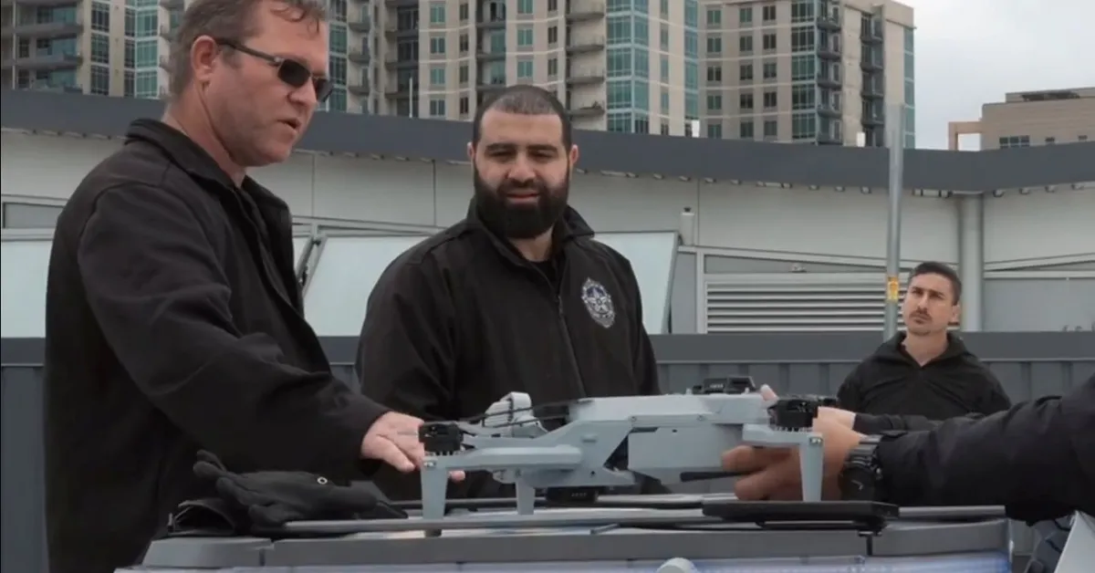 Dallas déploie des drones d’urgence capables d’arriver avant la police sur les appels au 911 - plare. Dallas déploie des drones d’urgence capables d’arriver avant la police sur les appels au 911