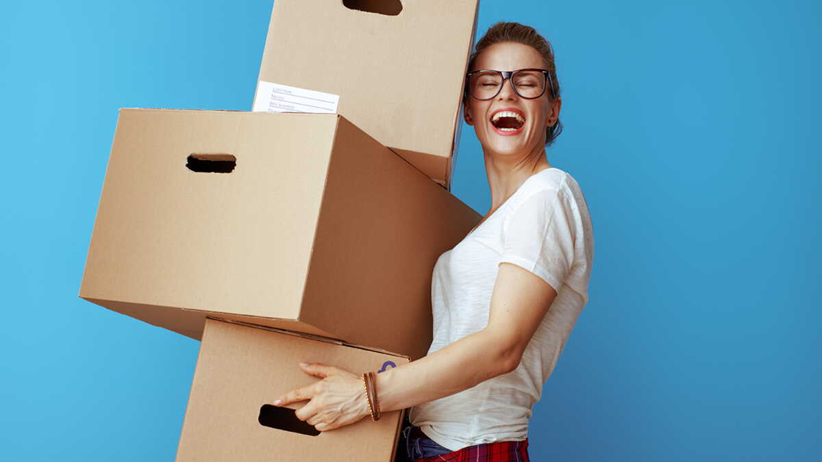 Envoyer un colis sans se ruiner : l&rsquo;astuce de la livraison entre particuliers