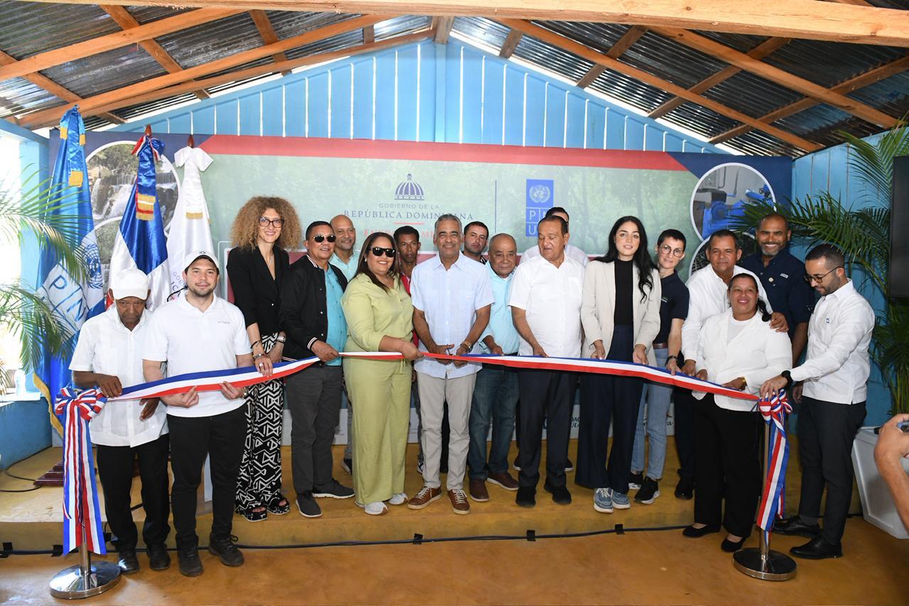 Inauguración de la microcentral hidroeléctrica en La Cidra, un hito para la energía rural sostenible en euros