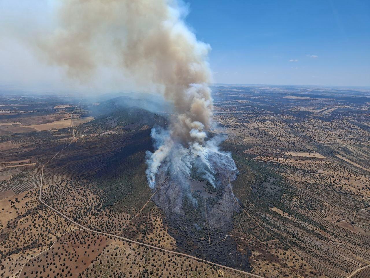 Alerte maximale en Espagne face au risque extrême d’incendies lors de la première grande vague de chaleur