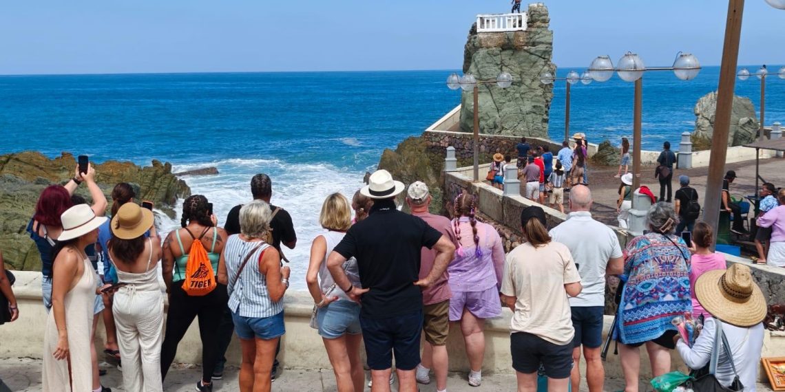 Navigator of the Seas booste le tourisme à Mazatlán avec des milliers de visiteurs et une forte retombée en euros