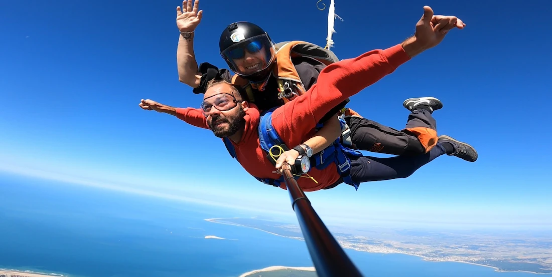 Saut en parachute en tandem : franchir le pas en Gironde - plare. Saut en parachute en tandem : franchir le pas en Gironde