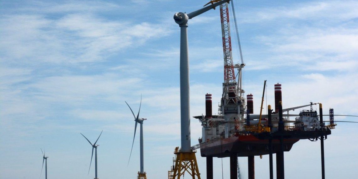 Trump relance le gaz naturel à 2,2 milliards d’euros et tourne le dos à l’éolien en mer - plare. Trump relance le gaz naturel à 2,2 milliards d’euros et tourne le dos à l’éolien en mer