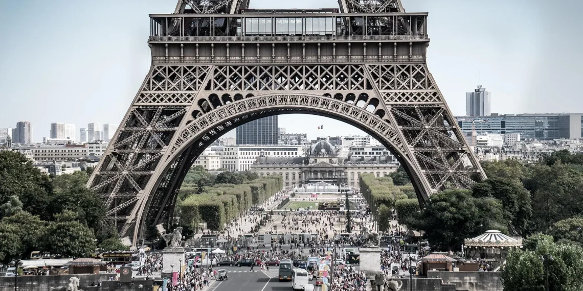 Détective privé à Paris : confier la recherche de preuves à un professionnel agréé - plare. Détective privé à Paris : confier la recherche de preuves à un professionnel agréé