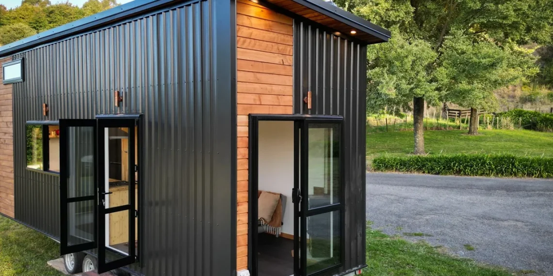 The Kanuka, la tiny house extensible qui s’ouvre pour gagner de l’espace en euros - plare. The Kanuka, la tiny house extensible qui s’ouvre pour gagner de l’espace en euros