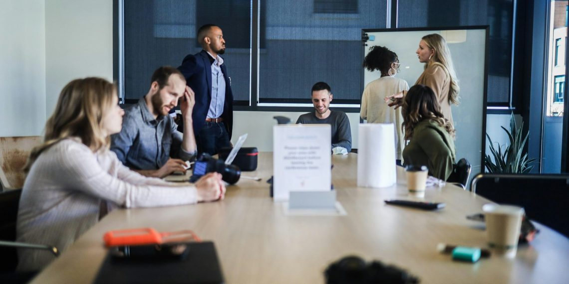 Agence GEO Astrak : services, tarifs en euros et avis clients