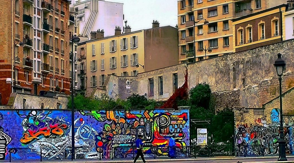 Croisière street art sur le Canal Saint-Denis et la Street Art Avenue : balade urbaine et art de rue en euros - plare. Croisière street art sur le Canal Saint-Denis et la Street Art Avenue : balade urbaine et art de rue en euros