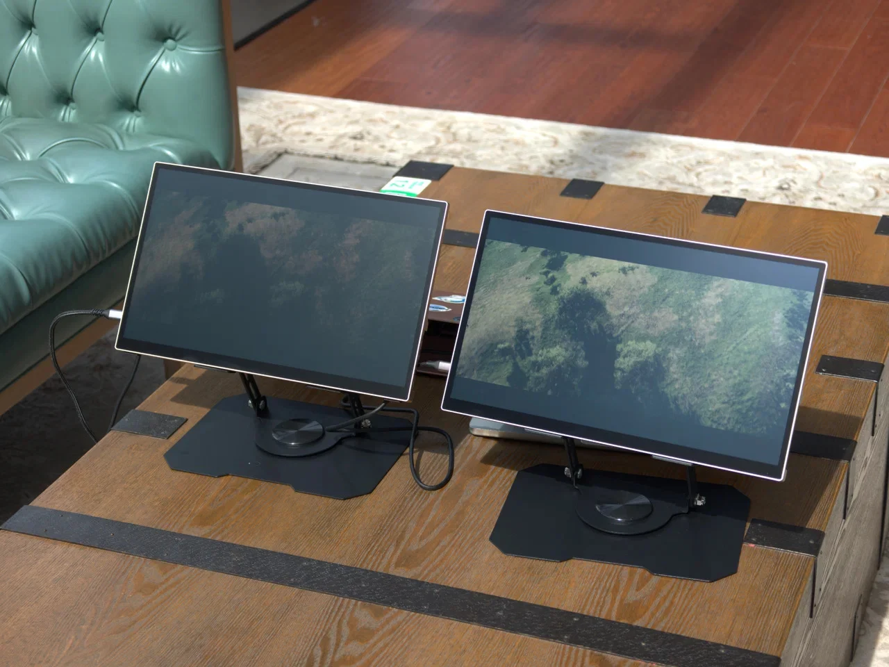 Écran portable à 680 € lisible en extérieur même avec rétroéclairage coupé - plare. Écran portable à 680 € lisible en extérieur même avec rétroéclairage coupé
