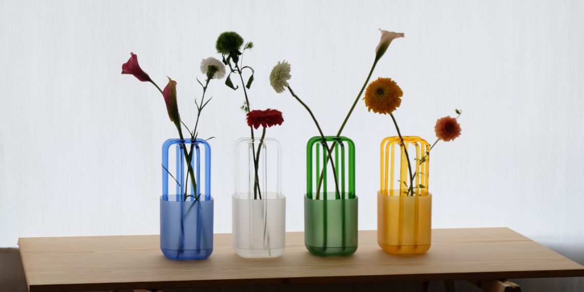 Ce vase à treillis en verre laisse chaque tige trouver son angle idéal - plare. Ce vase à treillis en verre laisse chaque tige trouver son angle idéal