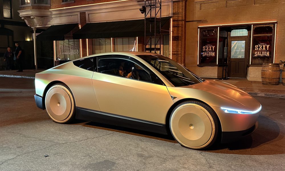 Tesla Cybercab : autonomie, poids à vide, homologation et fiche technique complète