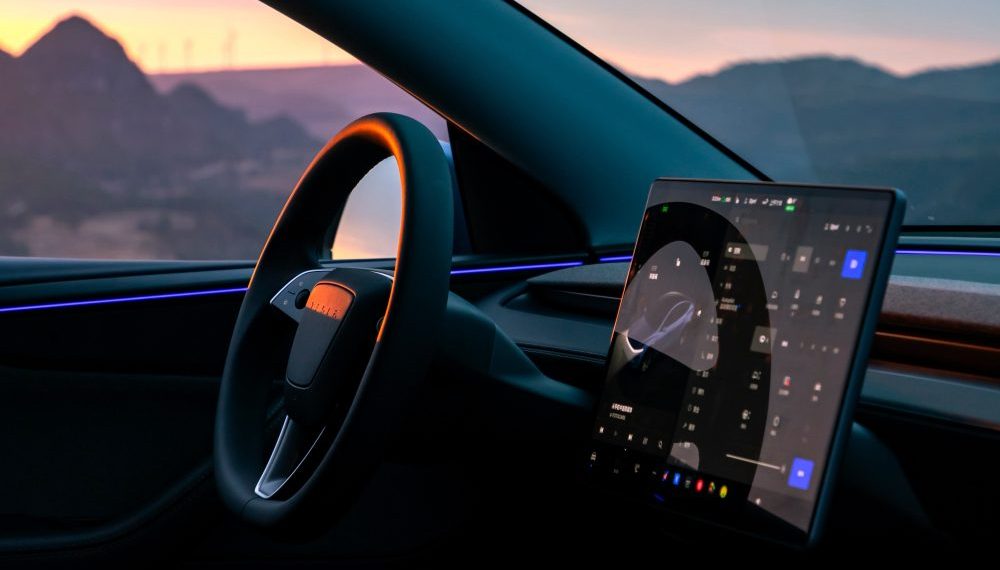 Tesla prépare une intégration renforcée de Grok à la FSD et la fonction Banish d’ici 3 mois - plare. Tesla prépare une intégration renforcée de Grok à la FSD et la fonction Banish d’ici 3 mois