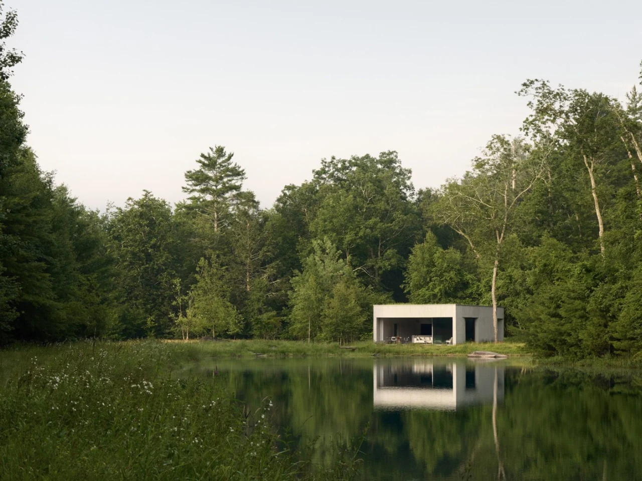 Vipp Pavilion dans les Catskills : une sculpture habitable à partir de 874 € la nuit