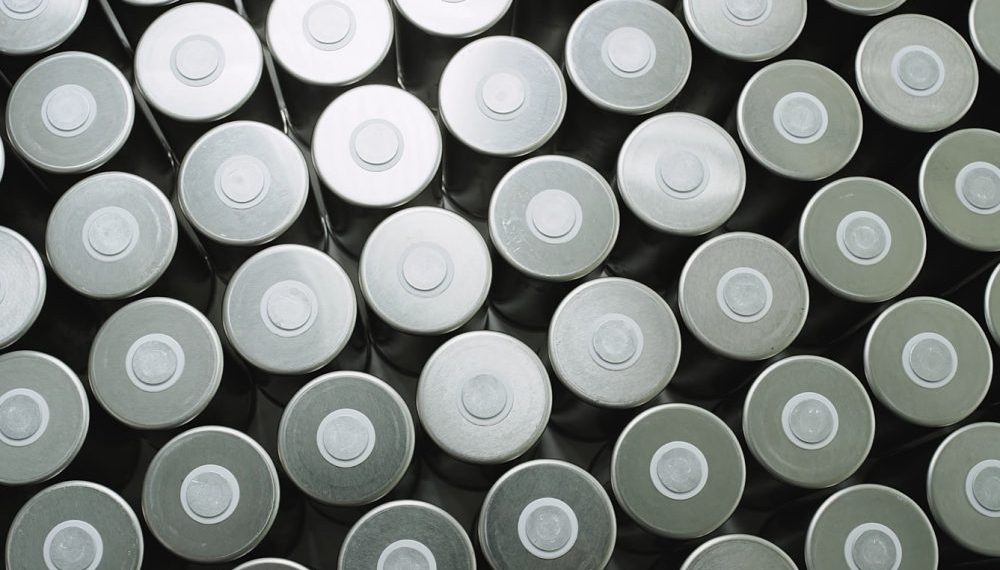 Tesla accélère le recyclage des batteries : hausse de 20 % et enjeux pour les véhicules électriques - plare. Tesla booste le recyclage des batteries avec une hausse de 20 %, un pas fort pour les véhicules électriques
