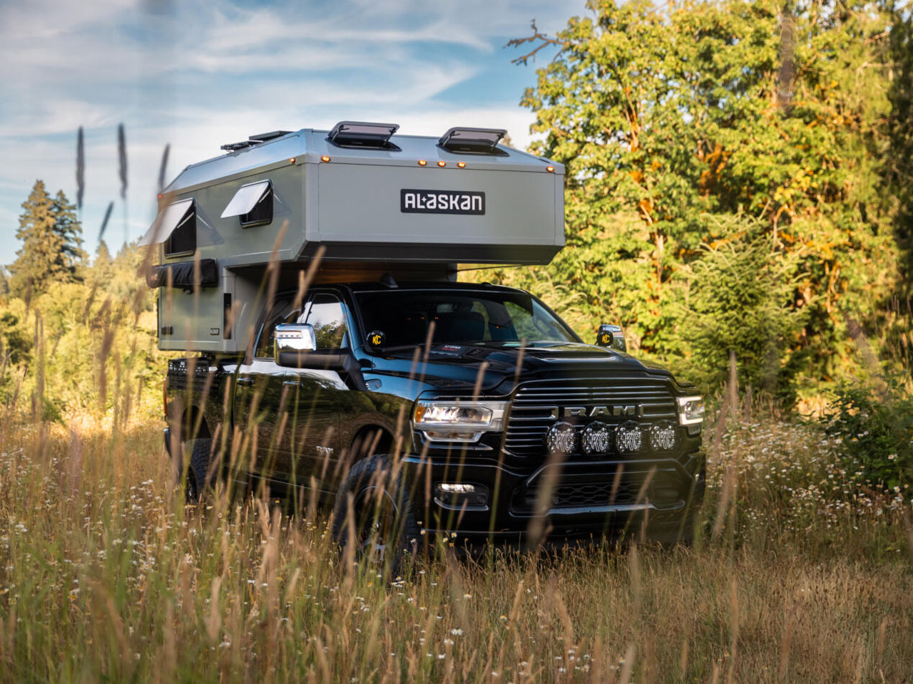 HS 640, le camper Alaskan Campers le plus léger et accessible à partir de 25 900 € - plare. HS 640, le camper Alaskan Campers le plus léger et accessible à partir de 25 900 €