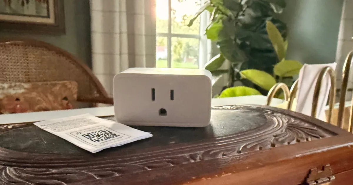 prise connectée Amazon Basics compatible Apple HomeKit à moins de 9 € : le bon plan domotique à petit prix