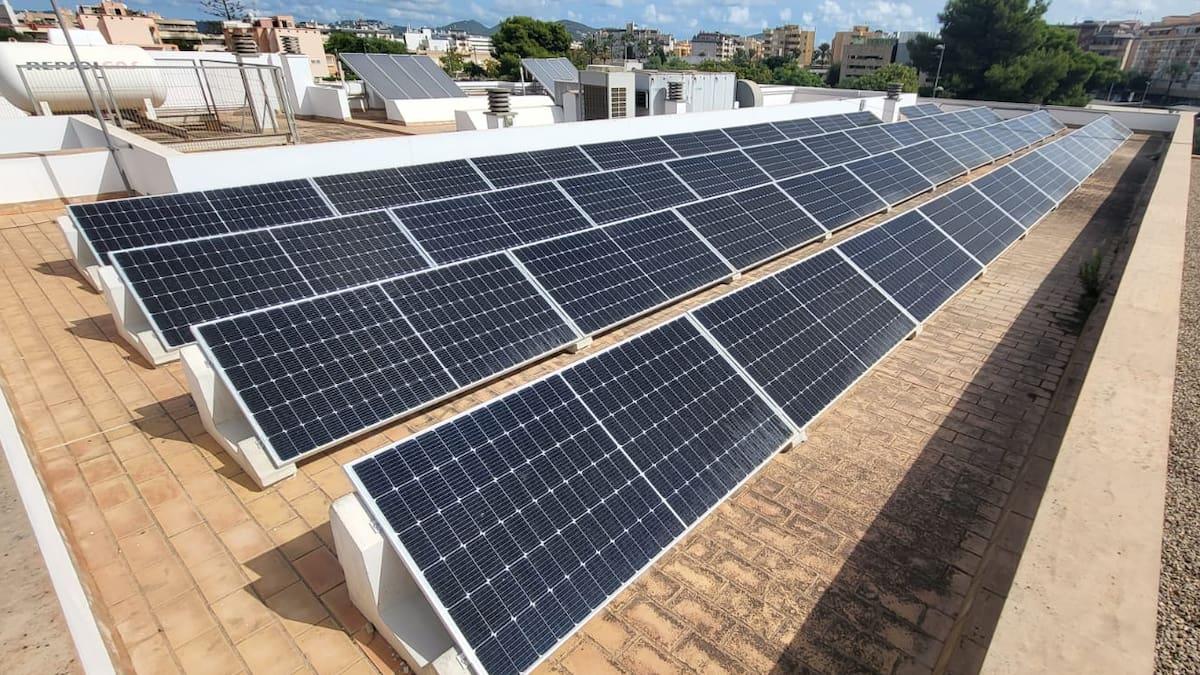 Autoconsumo fotovoltaico en España: ventajas fiscales y liderazgo regional que aceleran su expansión