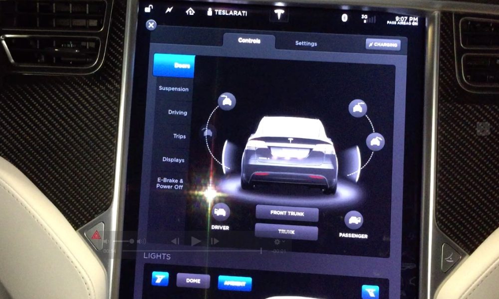 Tesla améliore les portes Falcon Wing du Model X avec une meilleure détection d’obstacles - plare. Tesla améliore les portes Falcon Wing du Model X avec une meilleure détection des obstacles